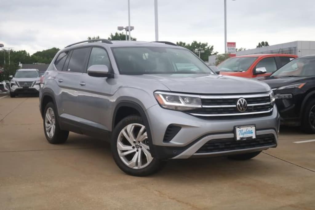 Used 2023 Volkswagen Atlas 3.6L V6 SE w/Technology SUV