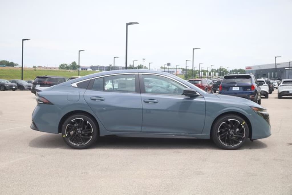New 2026 Nissan Sentra SR Sedan
