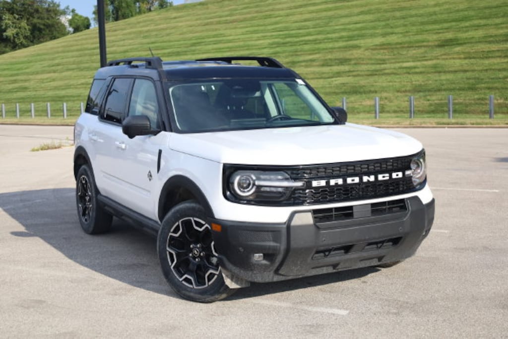 Used 2025 Ford Bronco Sport Outer Banks SUV