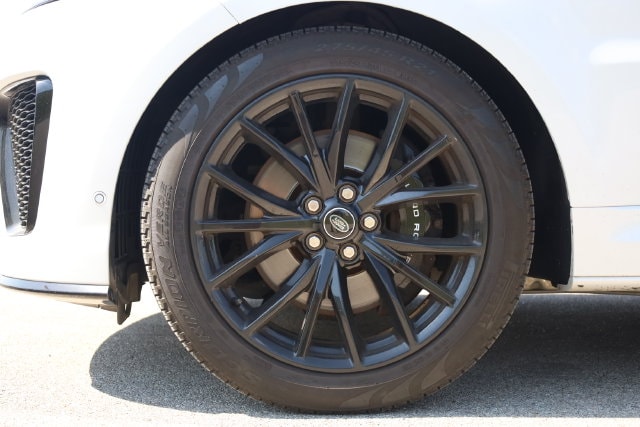 2022 Land Rover Range Rover Sport SVR - Photo 9