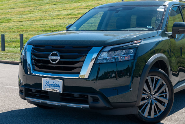 Certified 2023 Nissan Pathfinder SL SUV