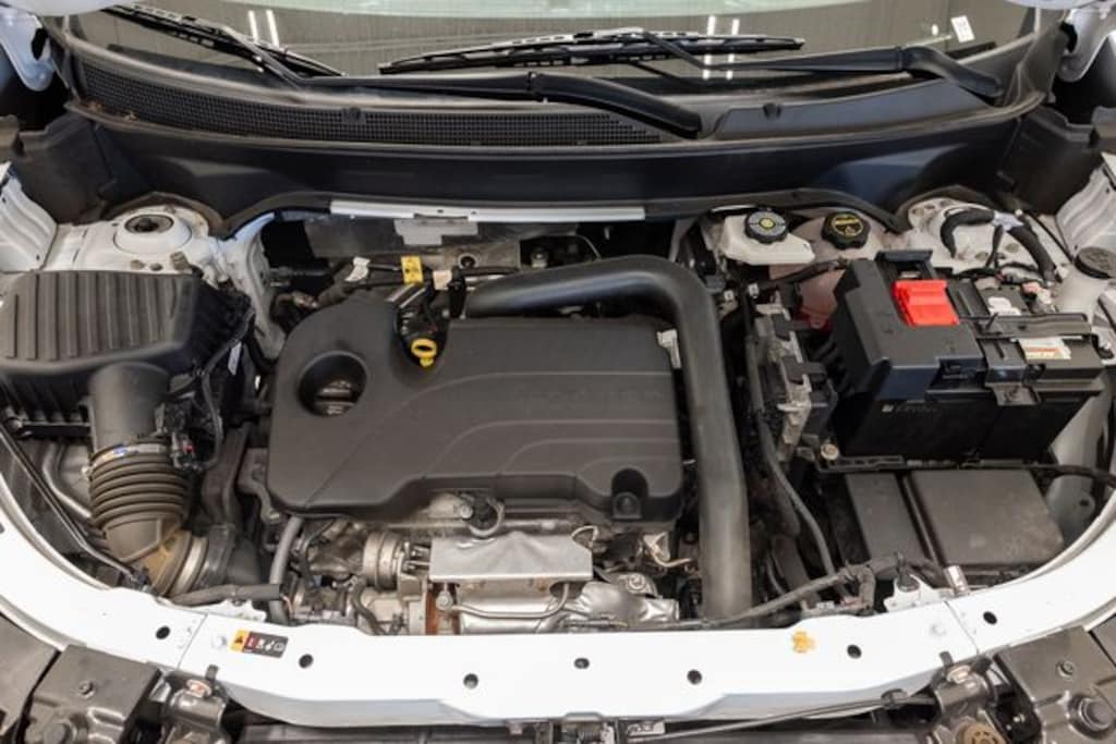 Used 2025 Chevrolet Equinox LT SUV