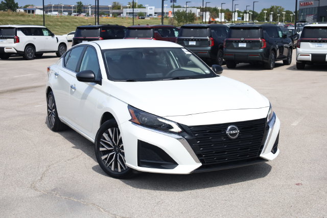 Certified 2025 Nissan Altima 2.5 SV Sedan
