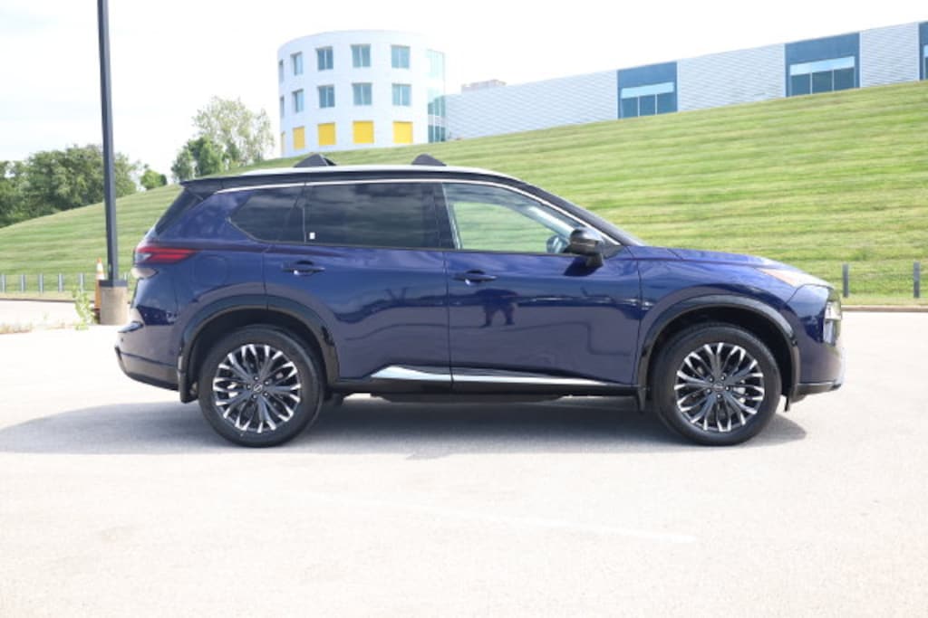 Certified 2026 Nissan Rogue Platinum SUV