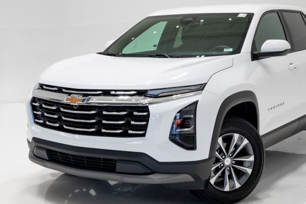 Used 2025 Chevrolet Equinox LT SUV