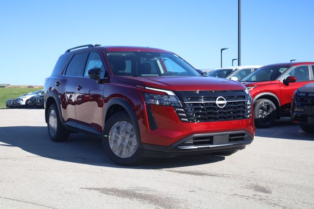 New 2026 Nissan Pathfinder SV SUV