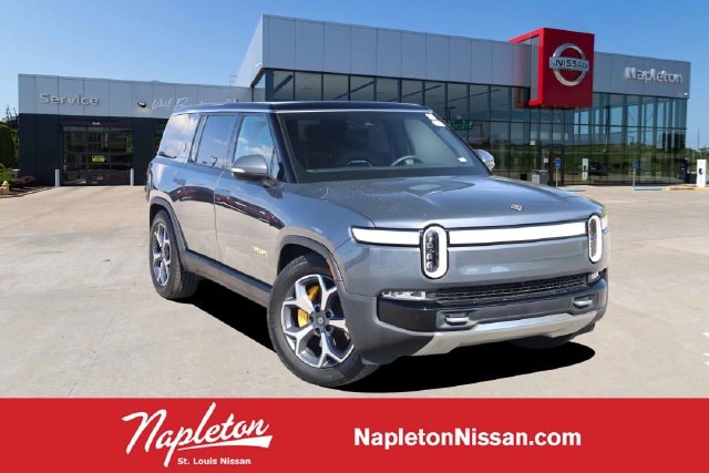 2024 Rivian R1S