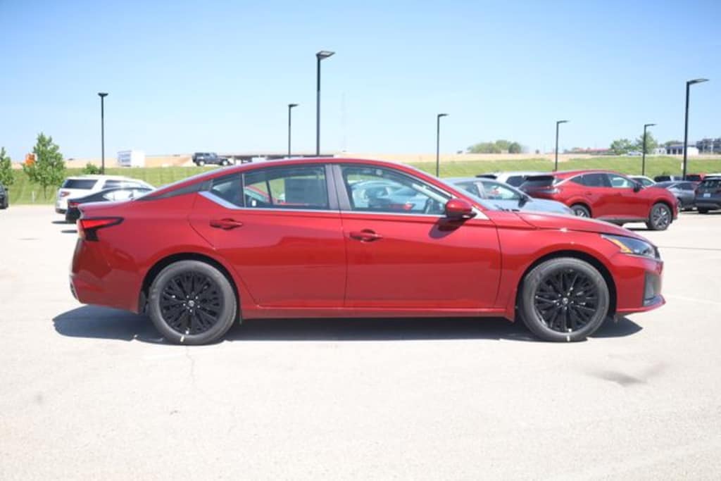 New 2026 Nissan Altima SV Sedan