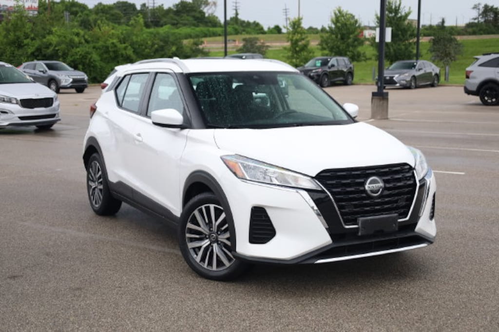 Used 2021 Nissan Kicks SV SUV