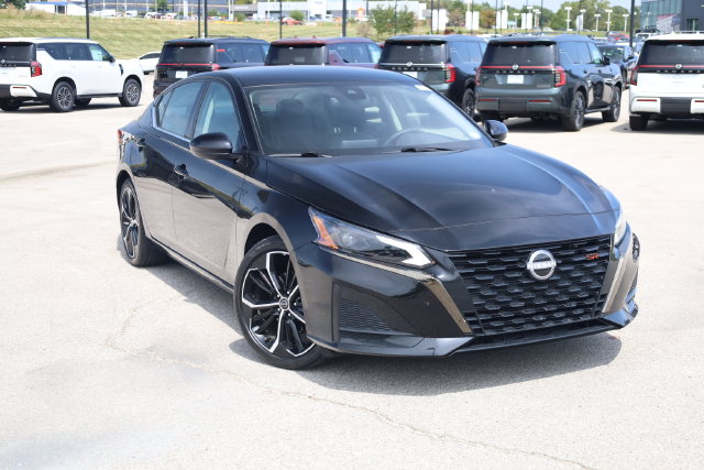 Certified 2025 Nissan Altima 2.5 SR Sedan