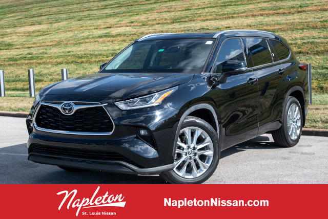 Used 2023 Toyota Highlander Limited SUV