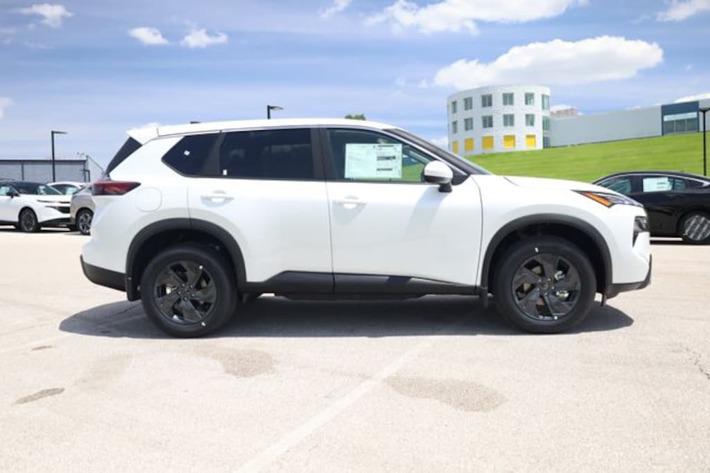 New 2026 Nissan Rogue SV SUV