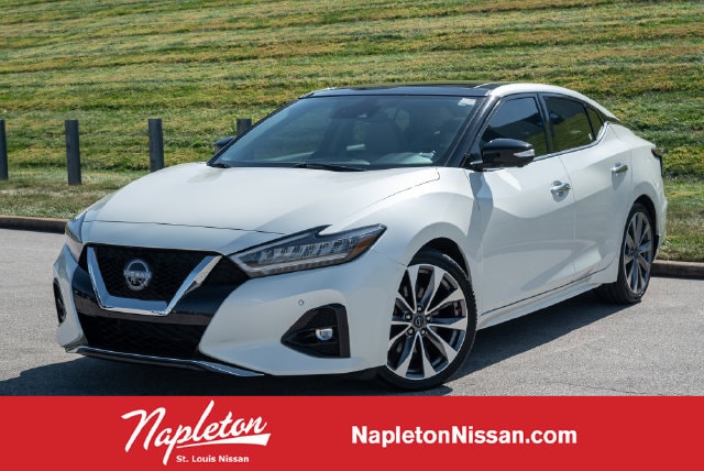 2023 Nissan Maxima