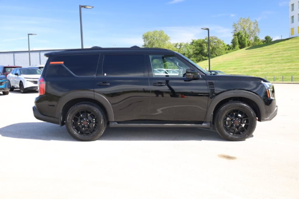 Certified 2025 Nissan Armada PRO-4X SUV