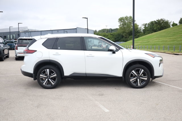 Used 2024 Nissan Rogue SL SUV