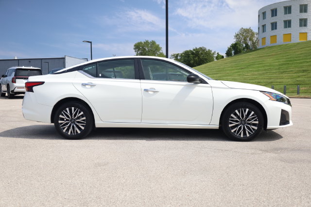 Certified 2025 Nissan Altima 2.5 SV Sedan