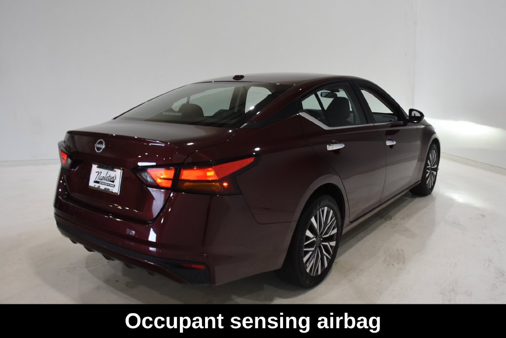 Used 2025 Nissan Altima 2.5 SV Sedan