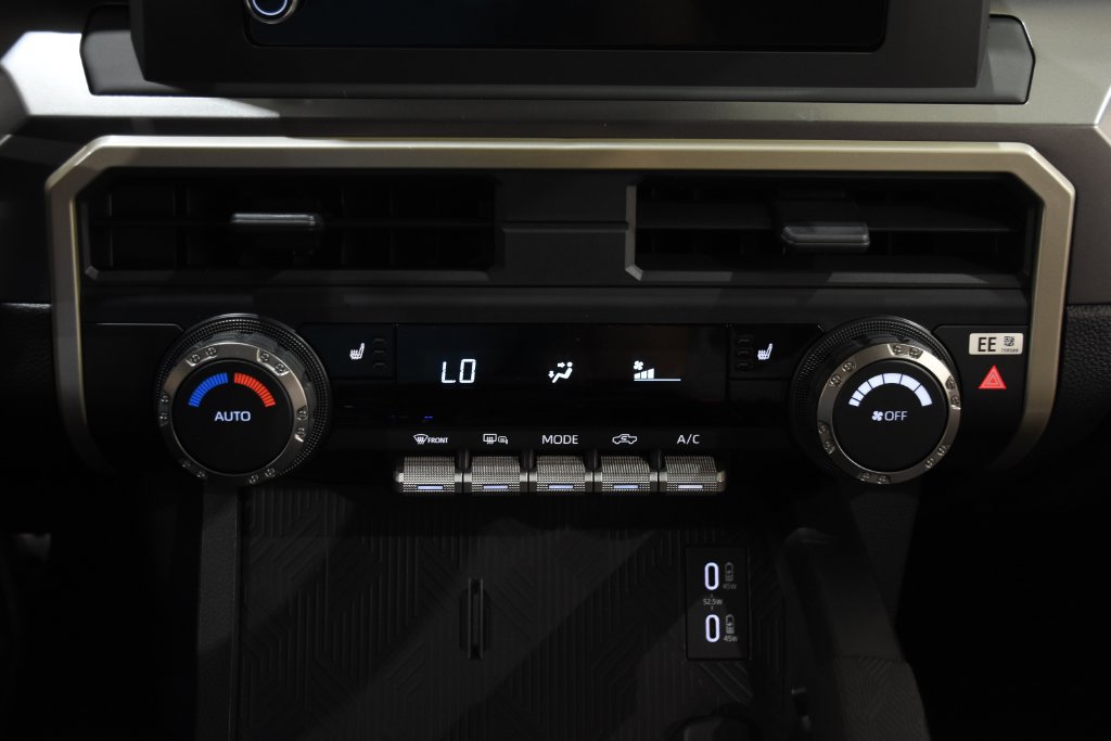 2026 Toyota Tacoma TRD Sport - Photo 18