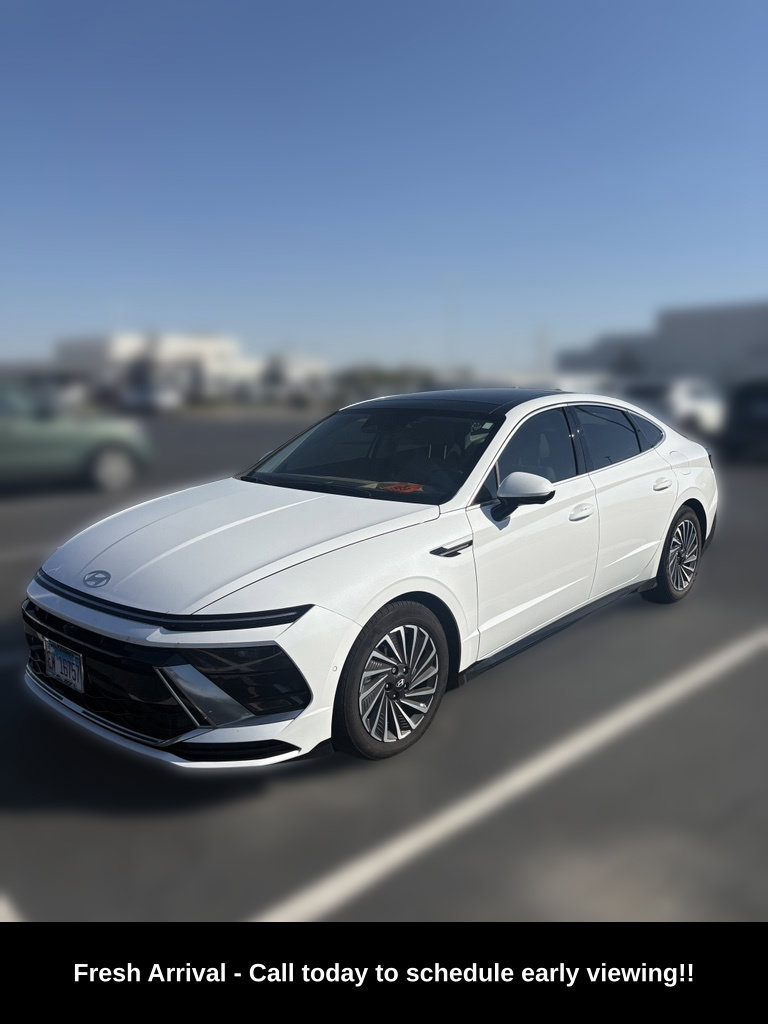 Used 2024 Hyundai Sonata Hybrid Limited Sedan