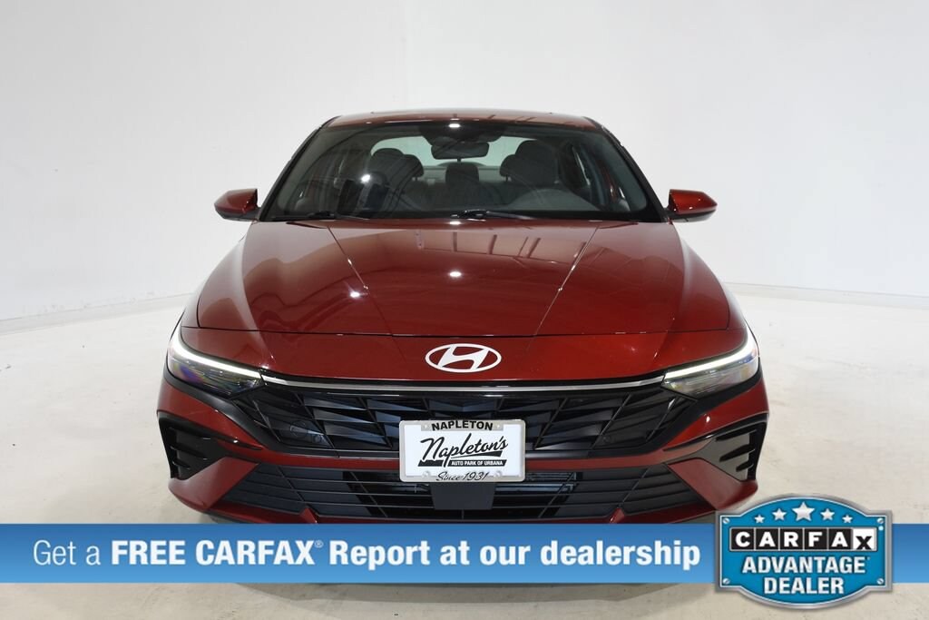 Used 2025 Hyundai Elantra SEL Convenience Sedan