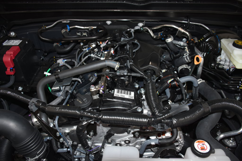 2026 Toyota Tacoma TRD Sport - Photo 8