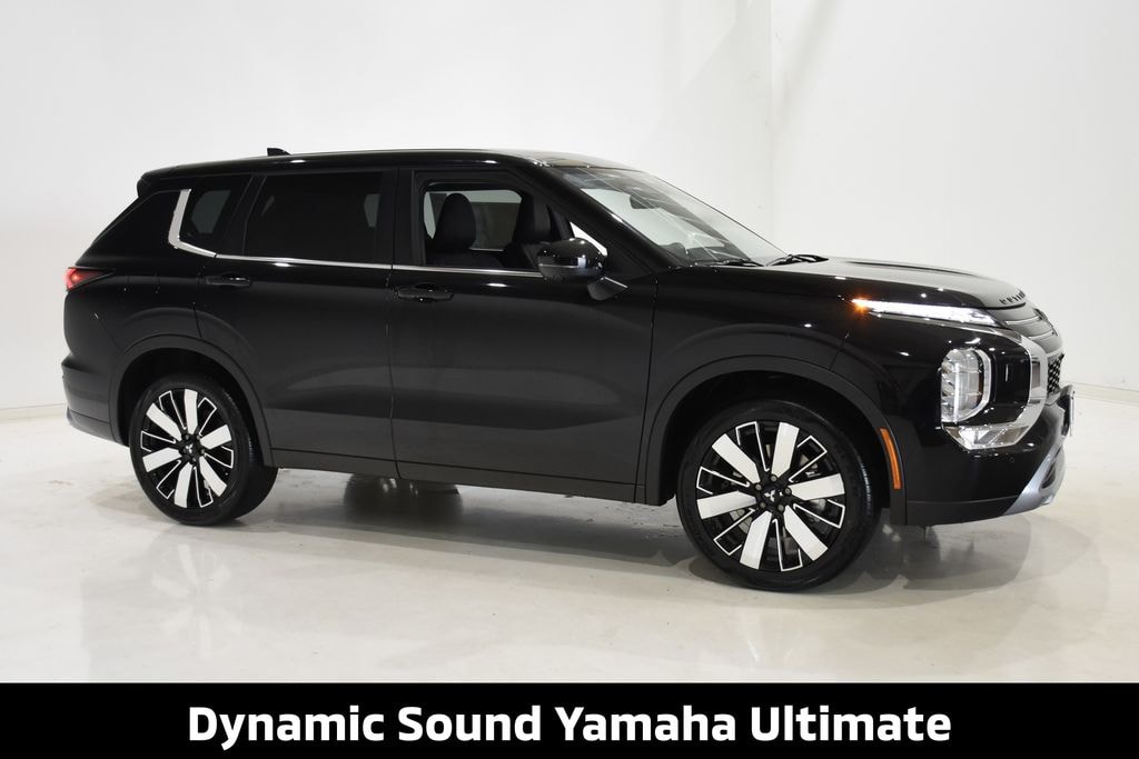 New 2026 Mitsubishi Outlander SE SUV