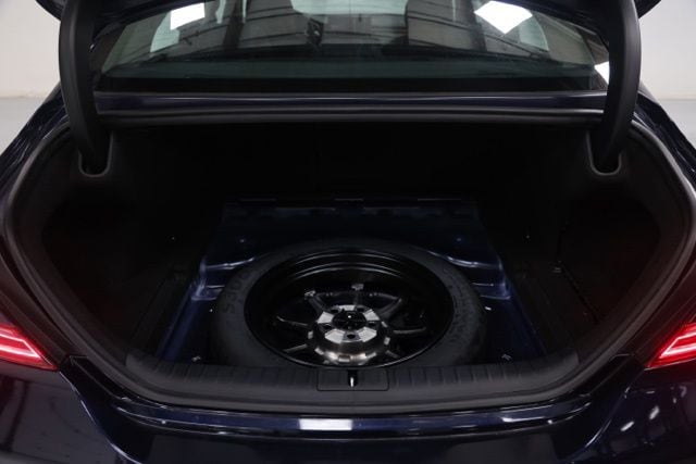 2026 GENESIS G70 Standard - Photo 13