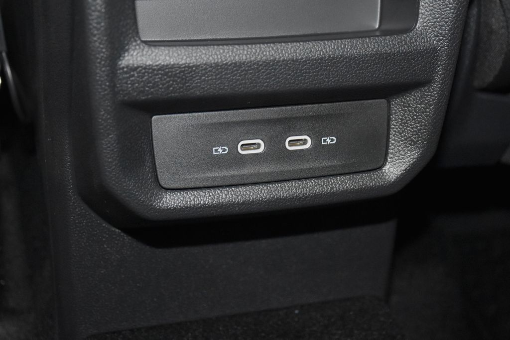 2026 Volkswagen Taos SE - Photo 27