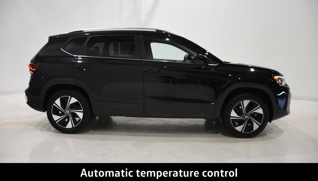 New 2026 Volkswagen Taos 1.5T SE SUV