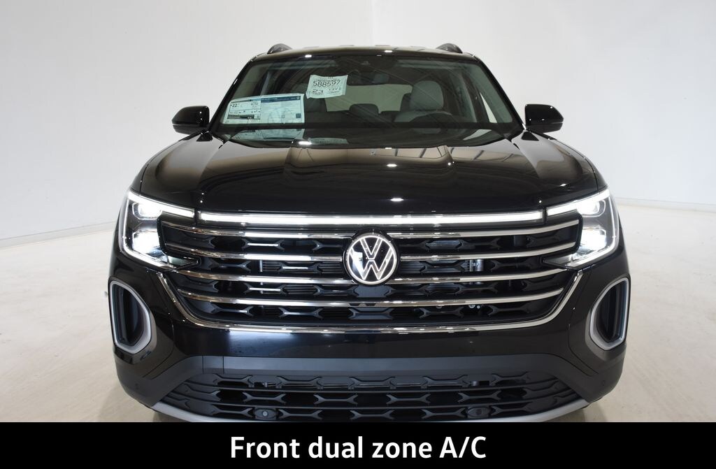 New 2026 Volkswagen Atlas SE w/Technology SUV