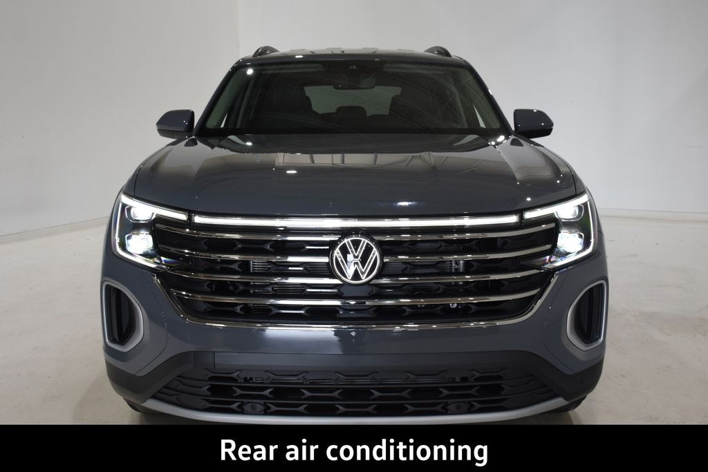 New 2026 Volkswagen Atlas SE w/Technology SUV