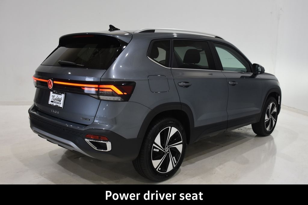 New 2026 Volkswagen Taos 1.5T SE SUV