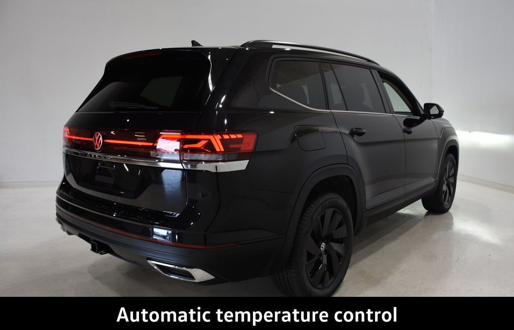 New 2026 Volkswagen Atlas SE w/Technology SUV