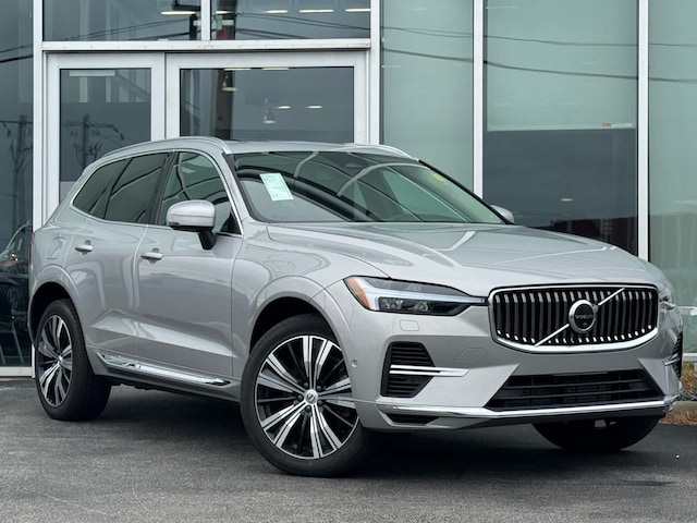 Featured pre-owned 2023 Volvo XC60 Recharge Plug-In Hybrid Ultimate Bright Theme T8 eAWD PHEV for sale in Schererville, IN