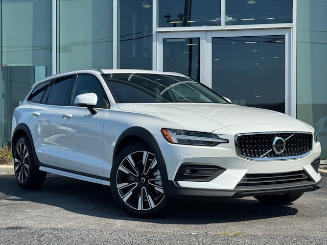 Featured pre-owned 2026 Volvo V60 Cross Country B5 Ultra AWD Wagon for sale in Schererville, IN