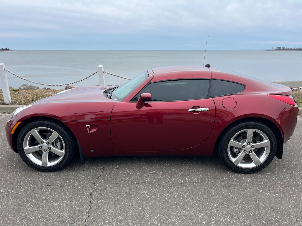 Used 2009 Pontiac Solstice BASE Coupe