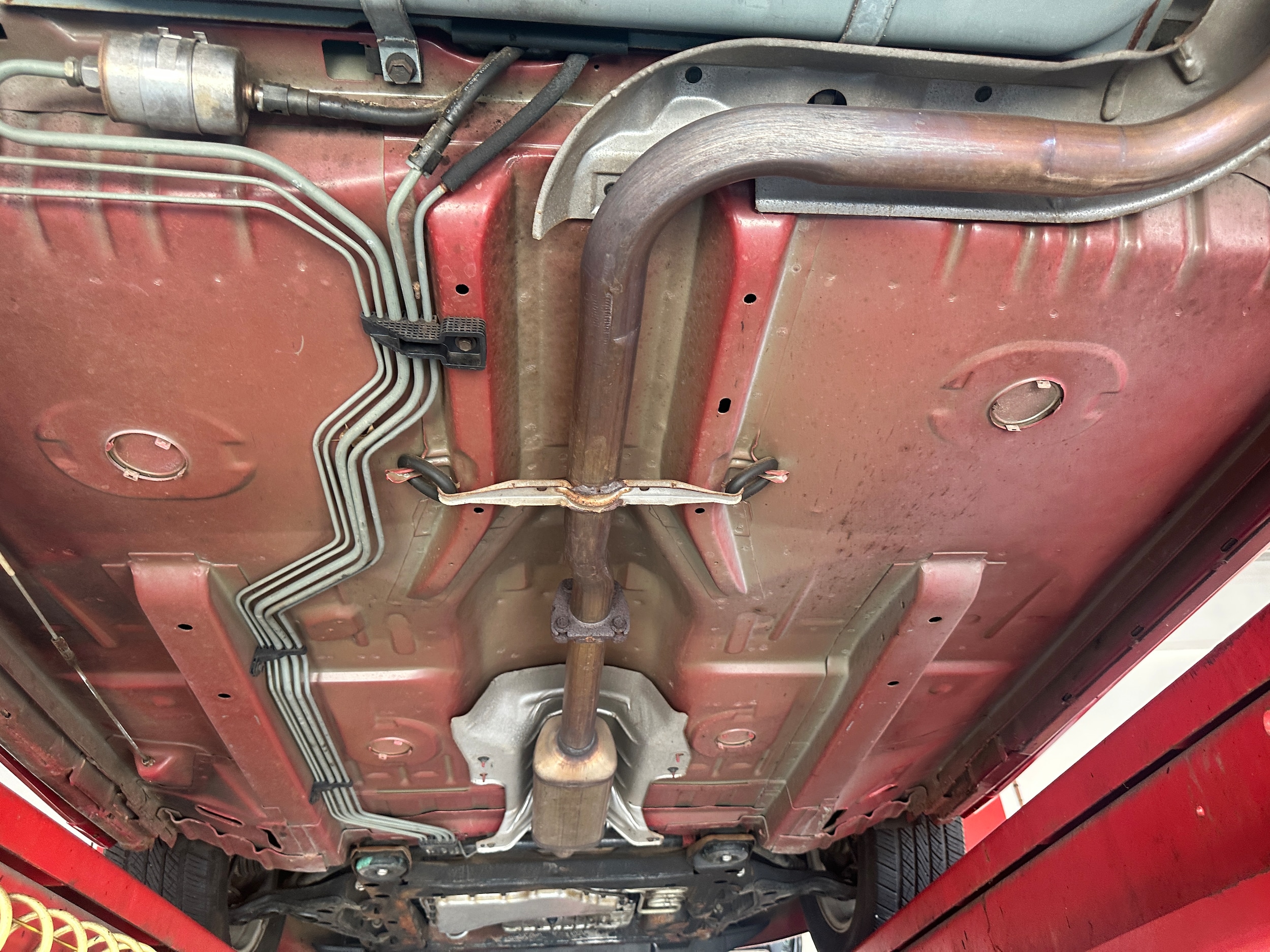 1995 Oldsmobile Cutlass Supreme - Photo 42