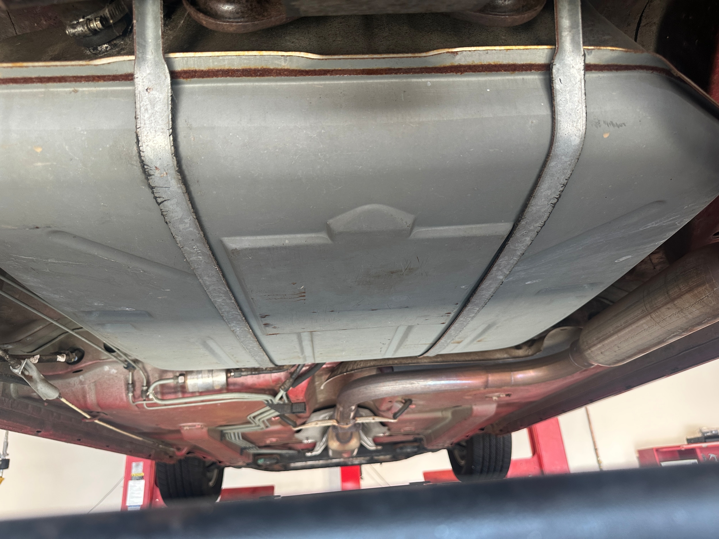 1995 Oldsmobile Cutlass Supreme - Photo 40