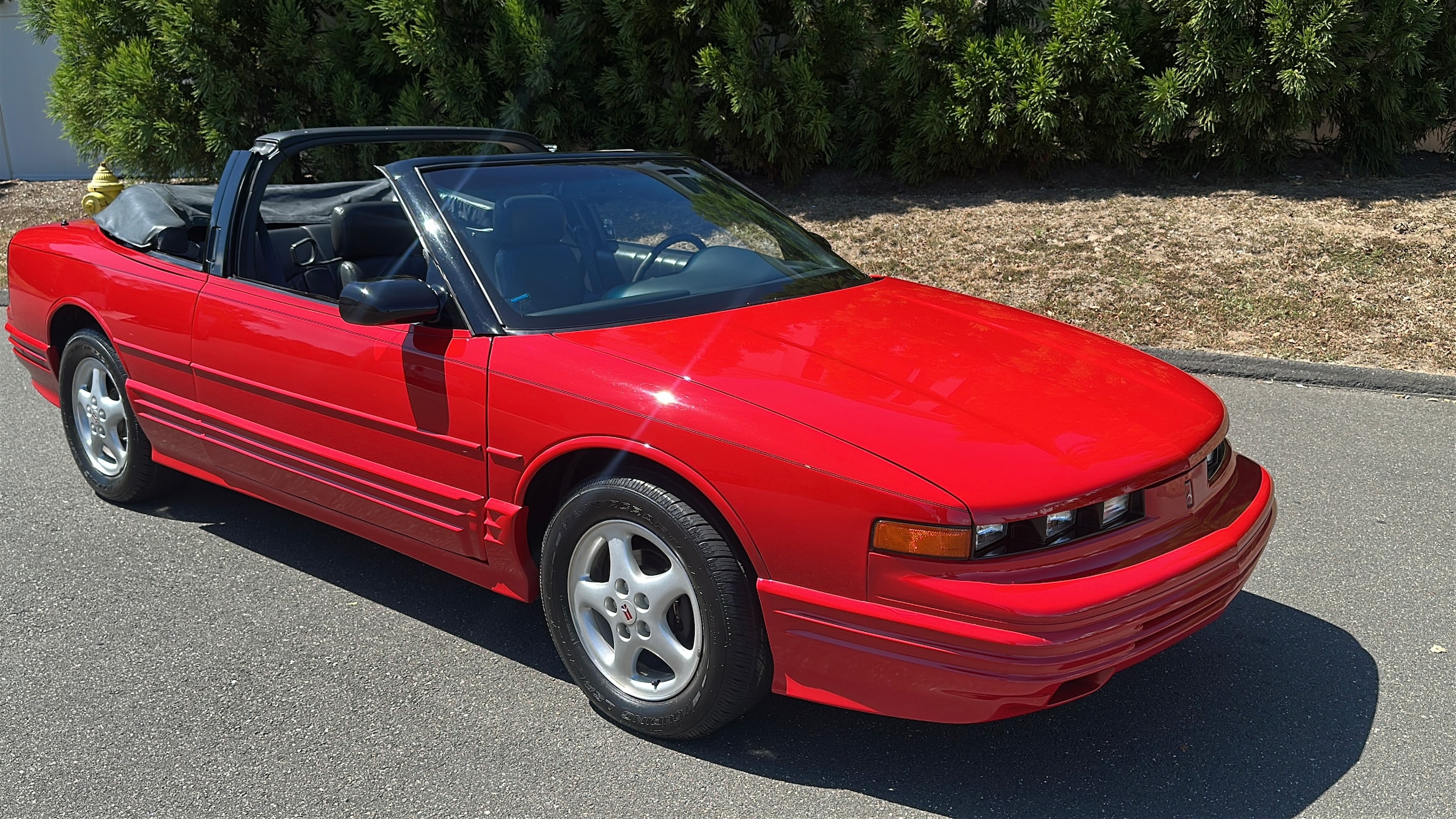 1995 Oldsmobile Cutlass Supreme - Photo 11
