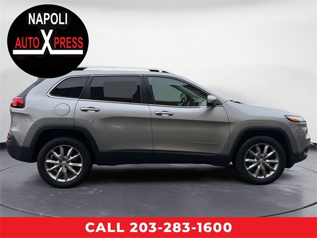 Used 2017 Jeep Cherokee Limited with VIN 1C4PJMDS1HD239169 for sale in Milford, CT