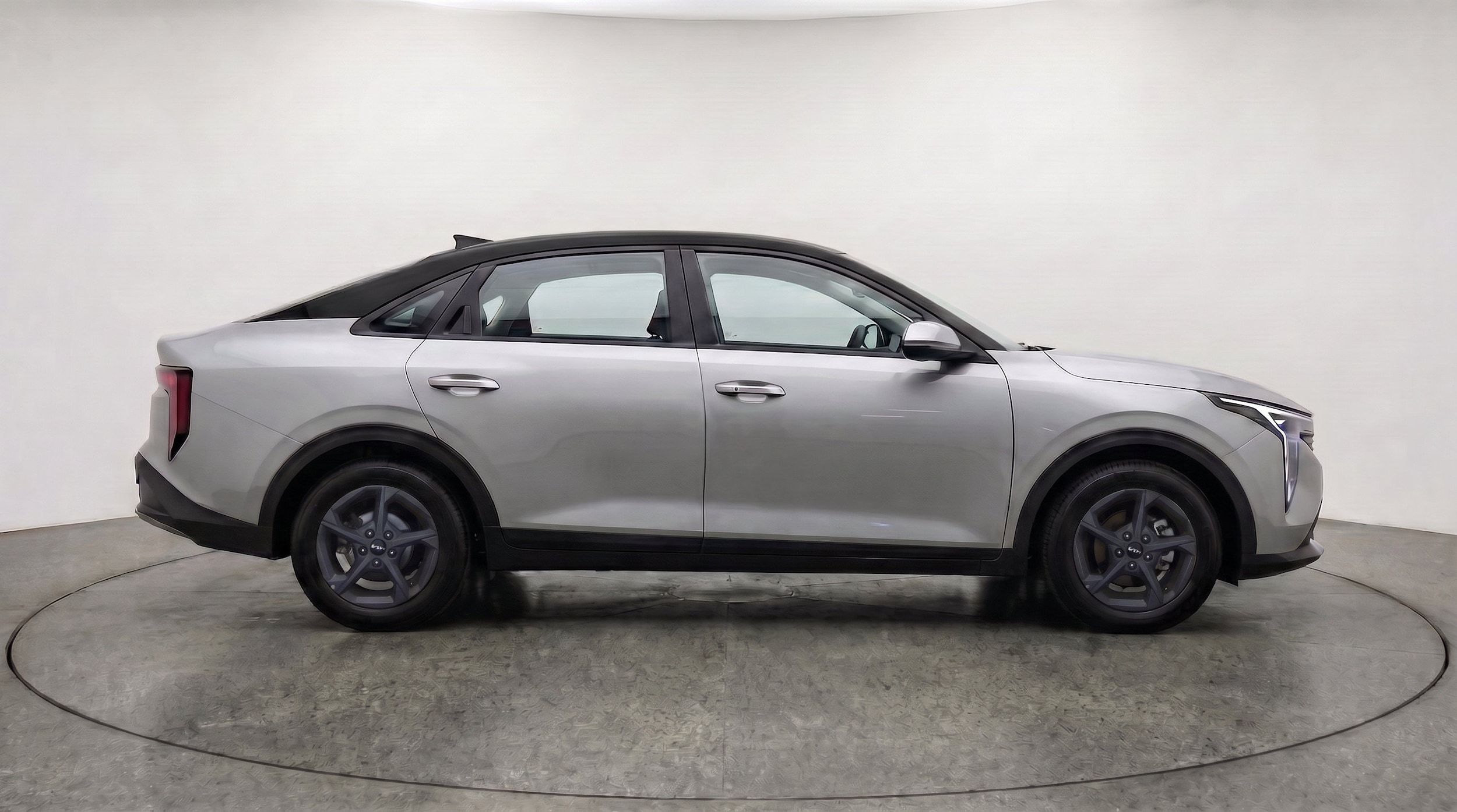Thumbnail: 2025 Kia K4 - 10