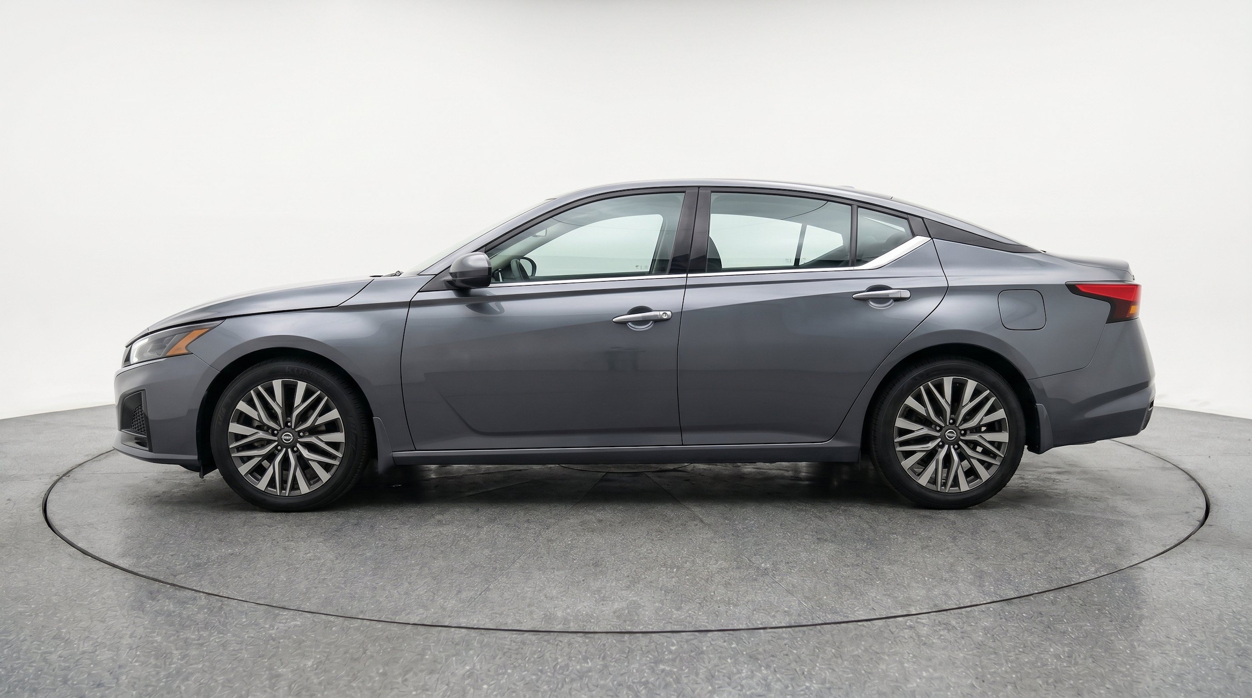Thumbnail: 2026 Nissan Altima - 3