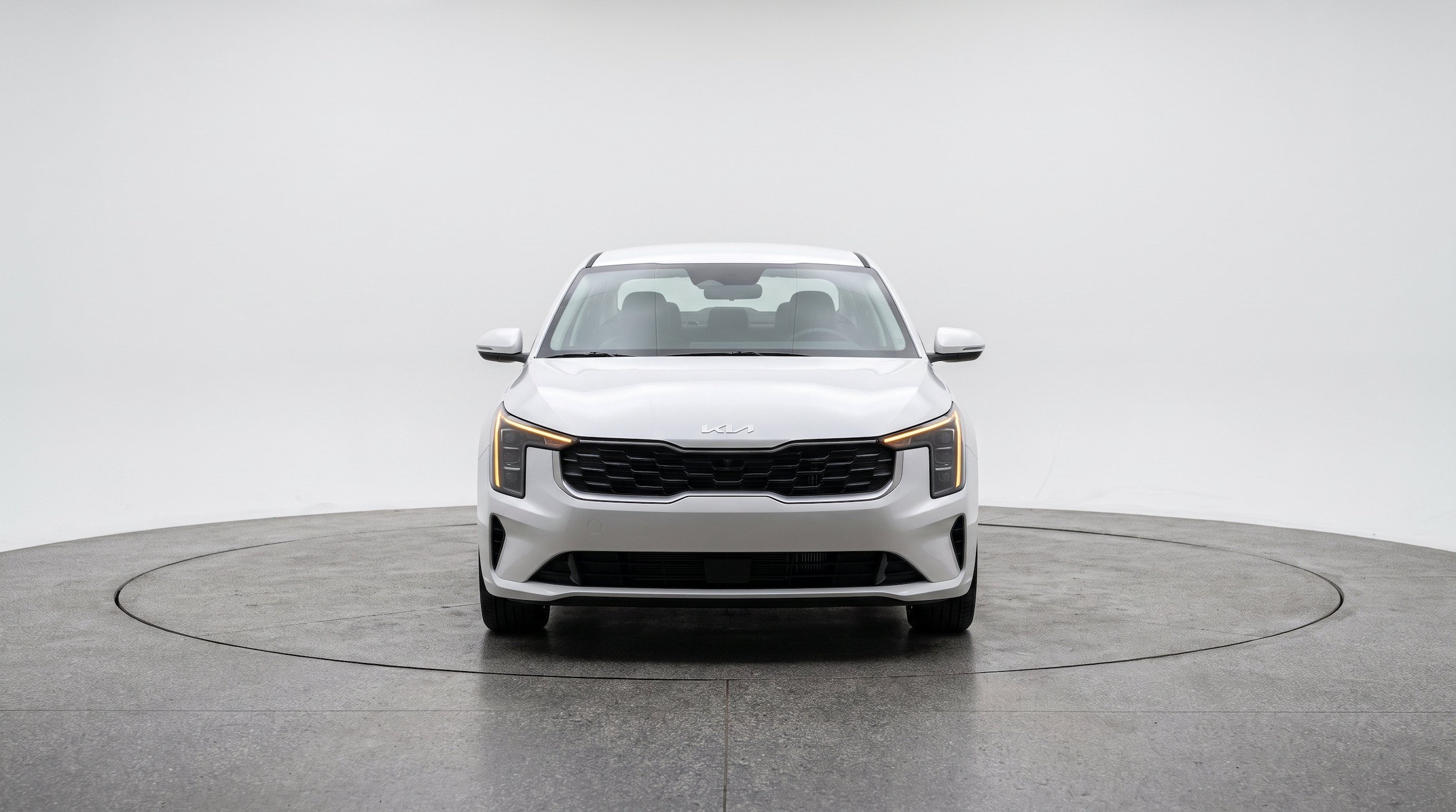 Thumbnail: 2026 Kia K4 - 1