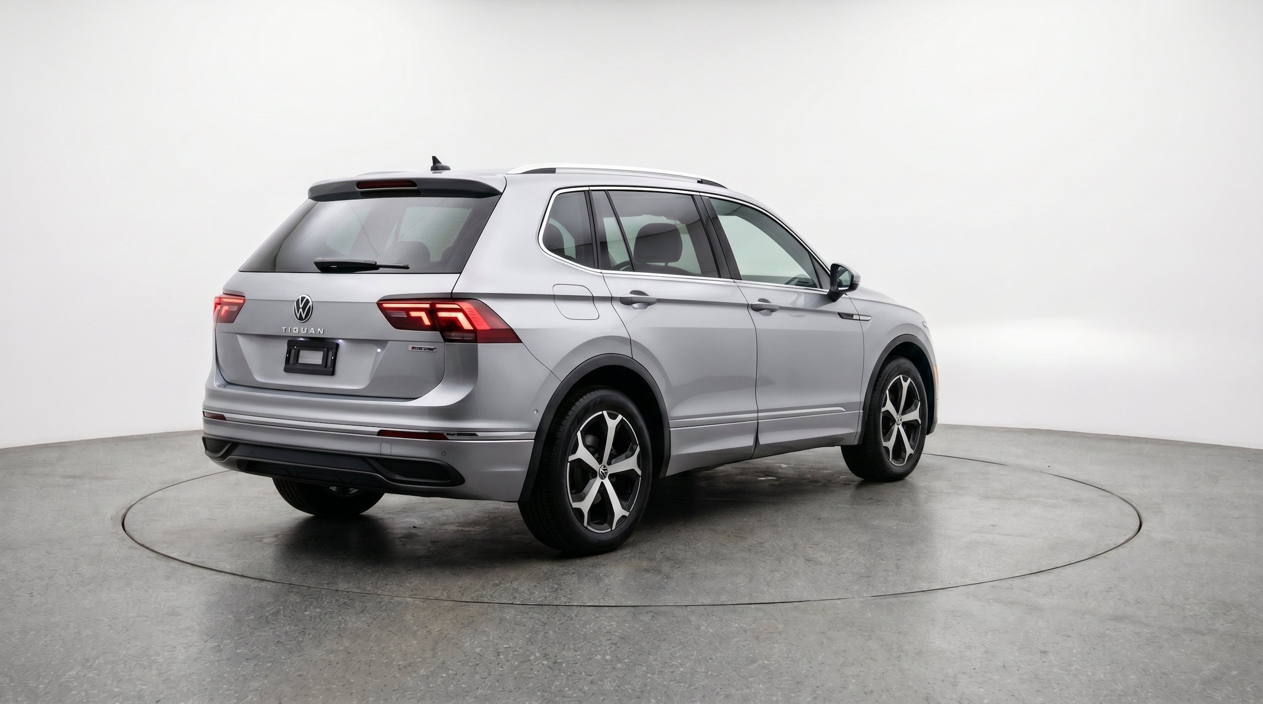 Thumbnail: 2026 Volkswagen Tiguan - 9