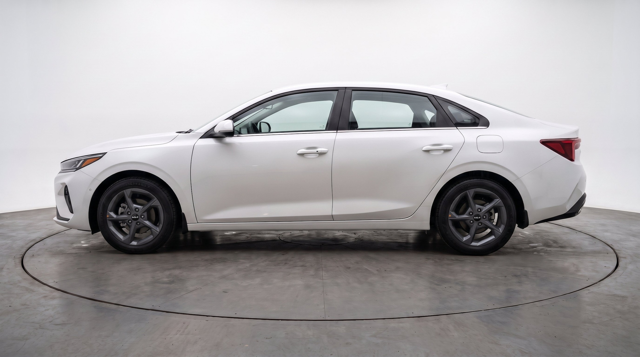Thumbnail: 2026 Kia K4 - 3