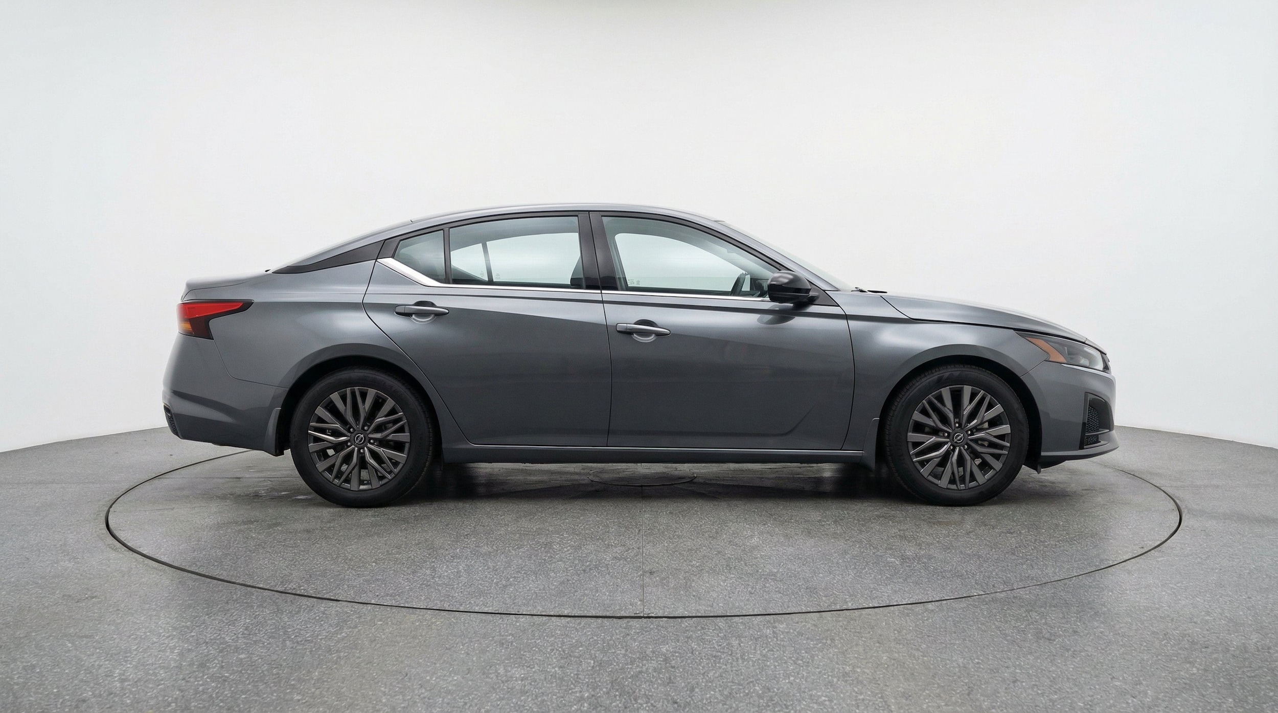 Thumbnail: 2025 Nissan Altima - 11