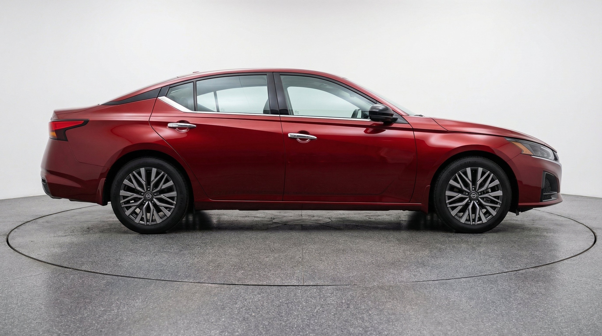 Thumbnail: 2025 Nissan Altima - 11