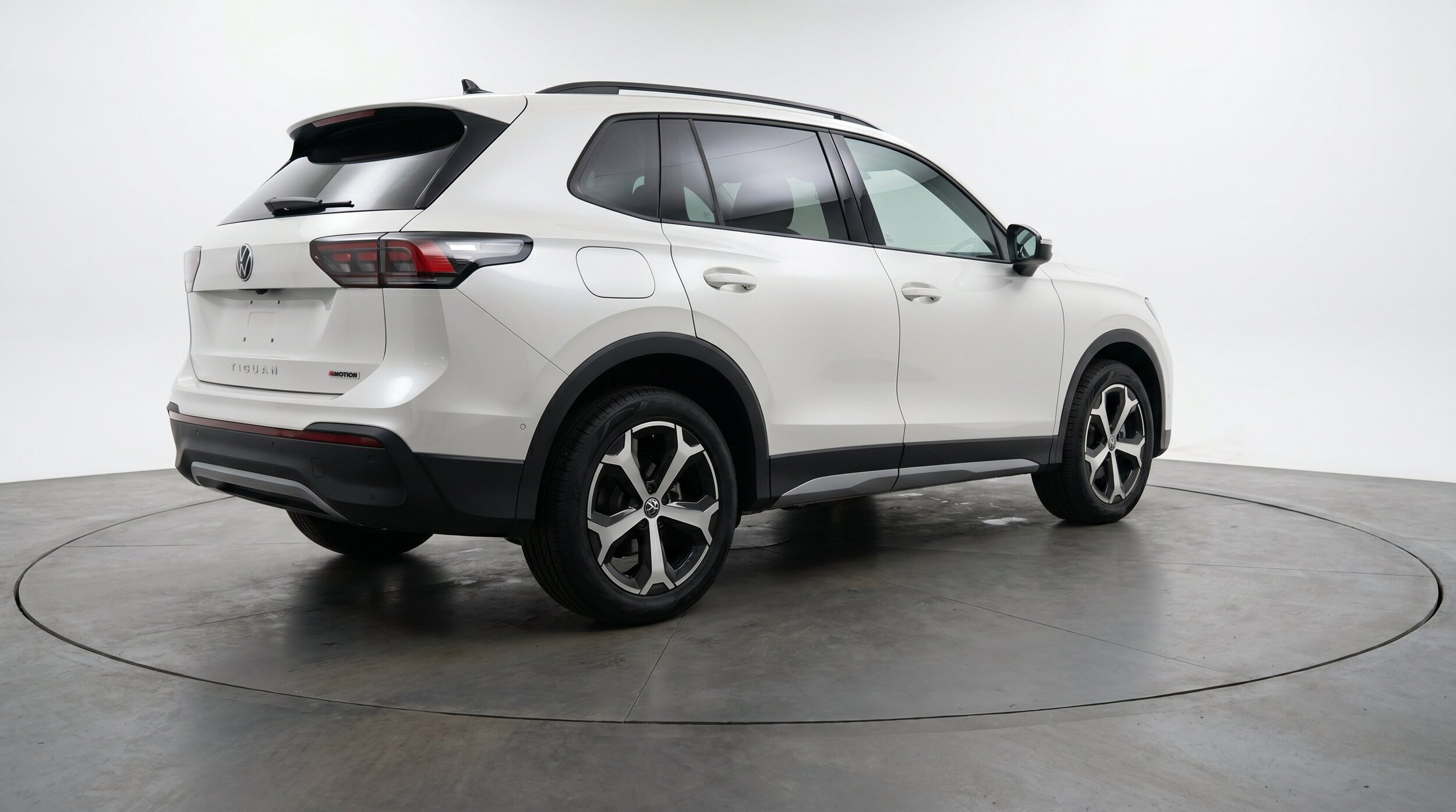 Thumbnail: 2026 Volkswagen Tiguan - 9