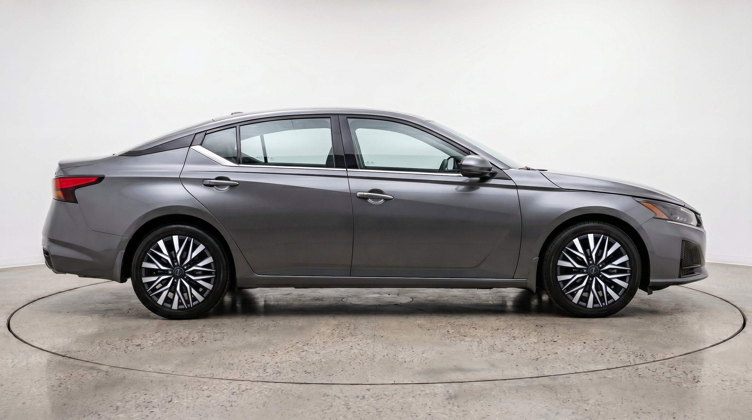 Thumbnail: 2025 Nissan Altima - 10