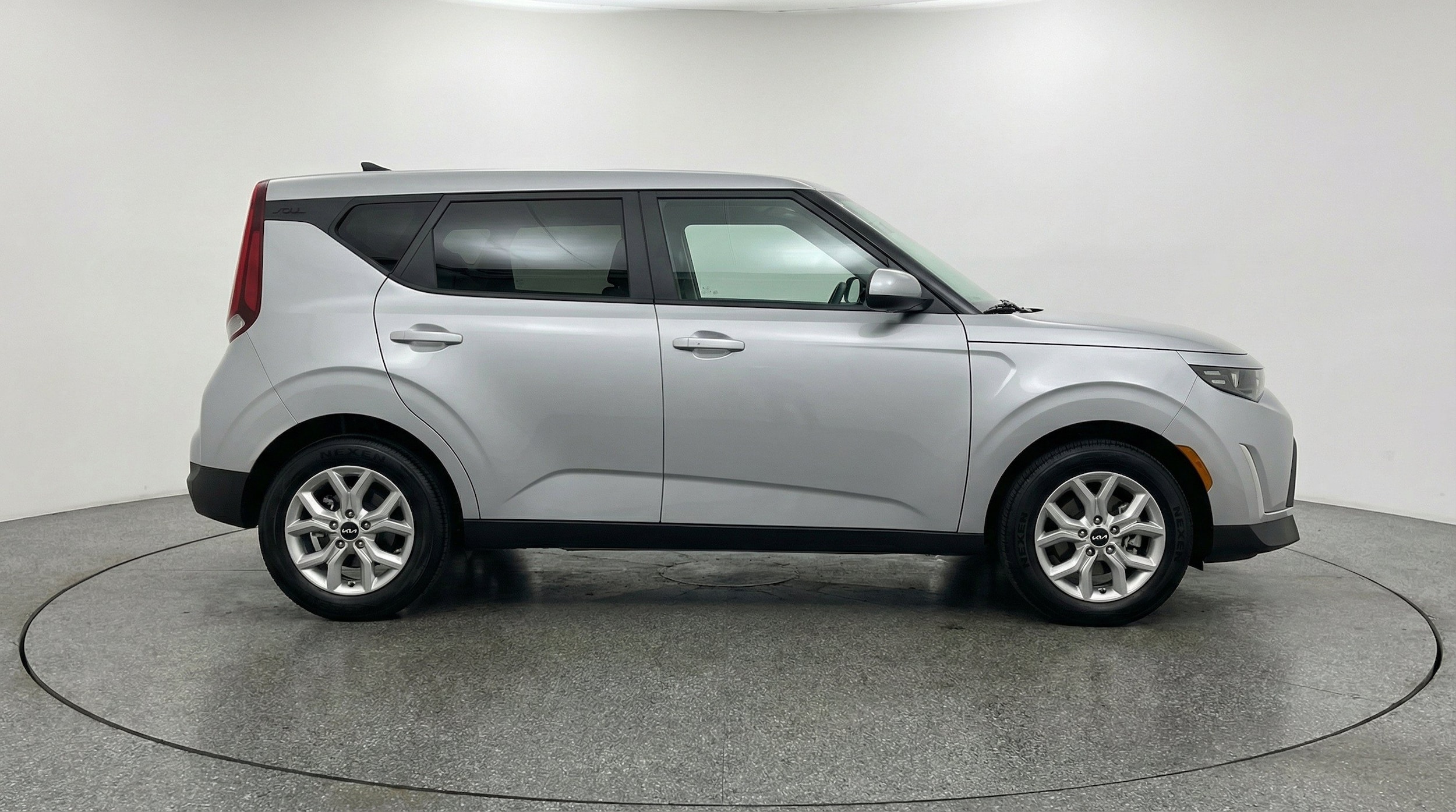 Thumbnail: 2025 Kia Soul - 11